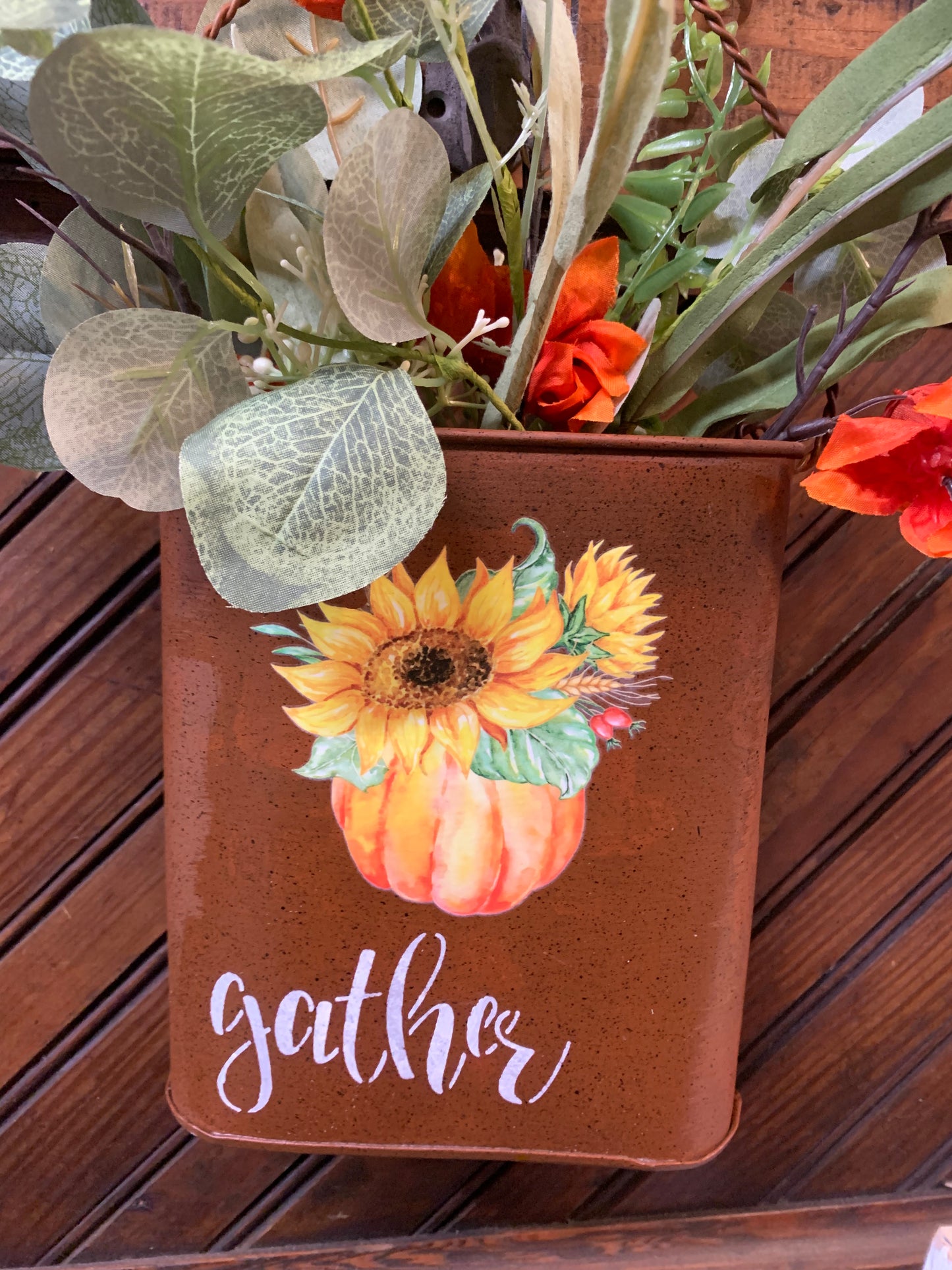 Gail's One of a Kind - Floral Tin