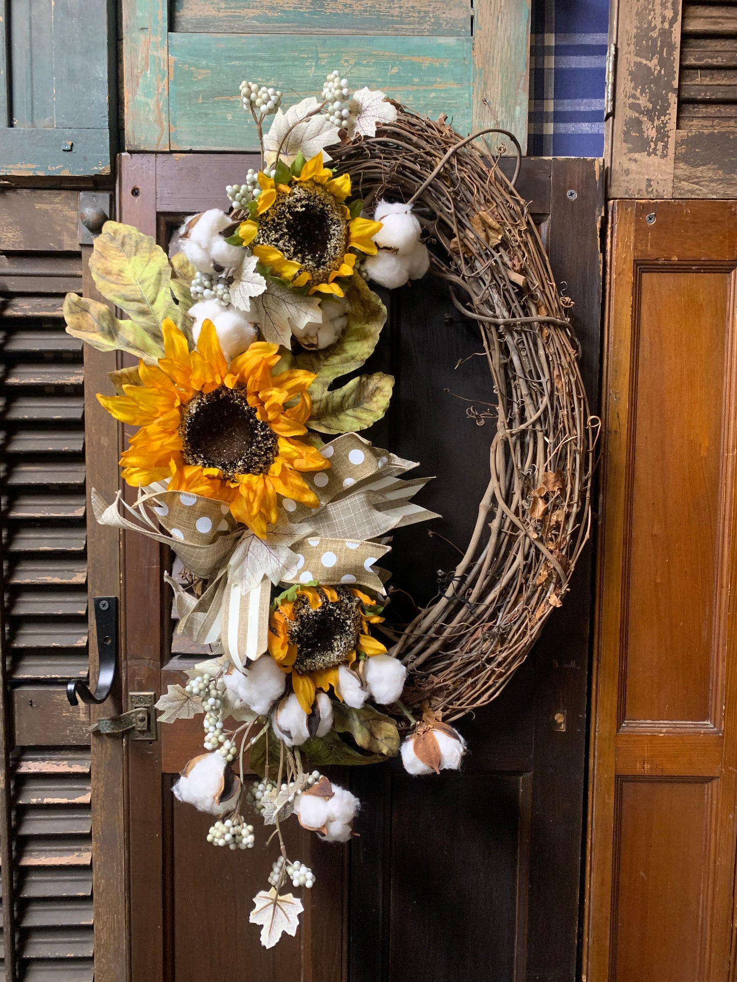 Gail's One of a Kind - Cotton and Sunflower Wreath